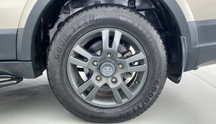 2019 Tata Hexa Varicor 400 XT, Diesel, Manual, 8,242 km, Left Rear Wheel