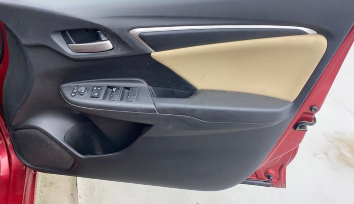 2019 Honda Jazz 1.2L I-VTEC VX CVT, Petrol, Automatic, 37,426 km, Driver Side Door Panels Control