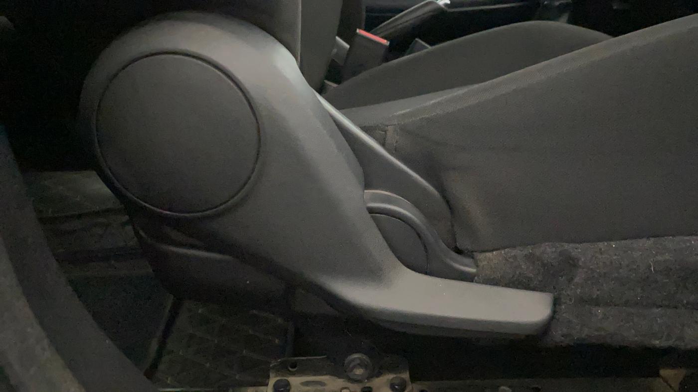 2023 Maruti Baleno ALPHA PETROL 1.2, Petrol, Manual, 80,646 km, Driver Side Adjustment Panel