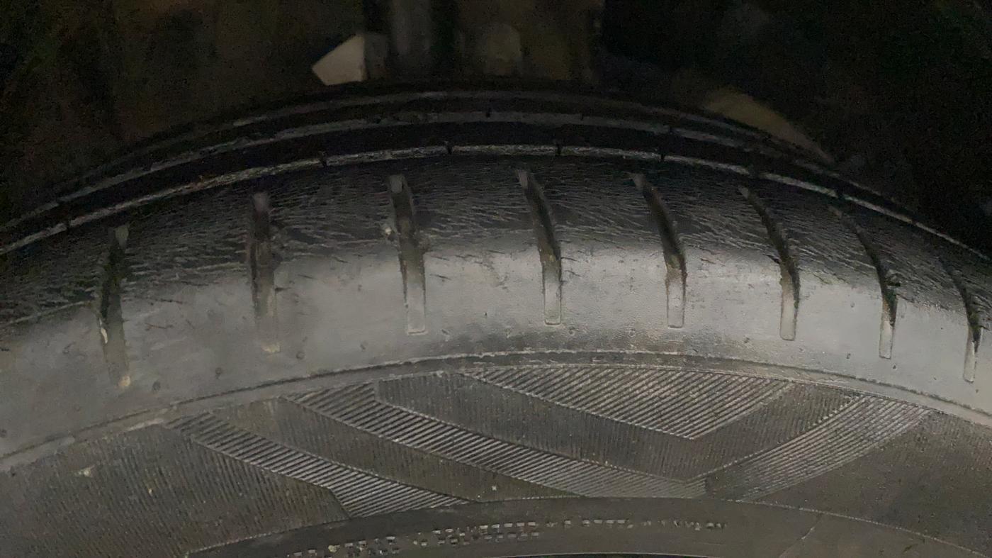 2023 Maruti Baleno ALPHA PETROL 1.2, Petrol, Manual, 80,646 km, Right Front Tyre Tread