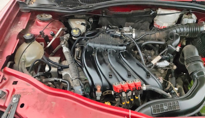 2018 Renault Duster RXS CVT, CNG, Automatic, 74,490 km, Engine View - Right