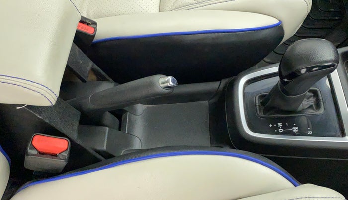 2021 Maruti Swift ZXI PLUS AMT DUAL TONE, Petrol, Automatic, 11,545 km, Gear Lever