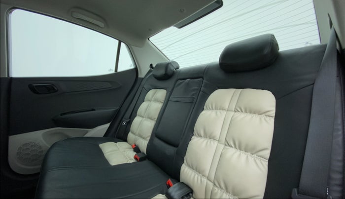 2022 Hyundai AURA S 1.2 CNG, CNG, Manual, 3,807 km, Right Side Rear Door Cabin