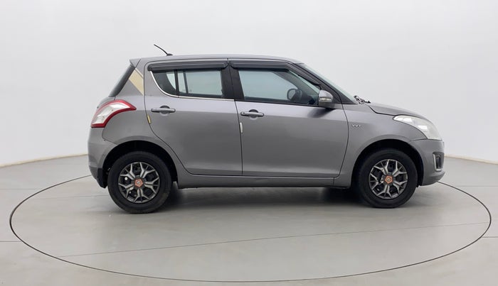 2017 Maruti Swift VXI O, Petrol, Manual, 52,043 km, Right Side View