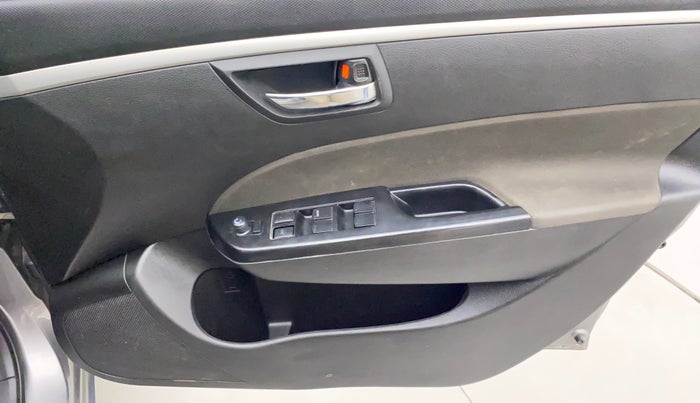 2017 Maruti Swift VXI O, Petrol, Manual, 52,043 km, Driver Side Door Panels Control