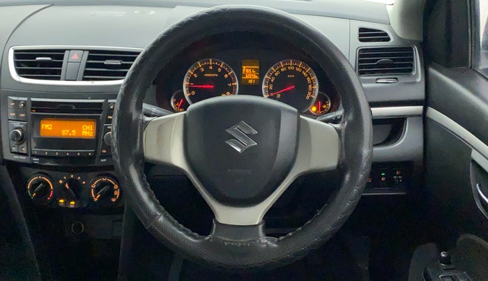 2017 Maruti Swift VXI O, Petrol, Manual, 52,043 km, Steering Wheel Close Up