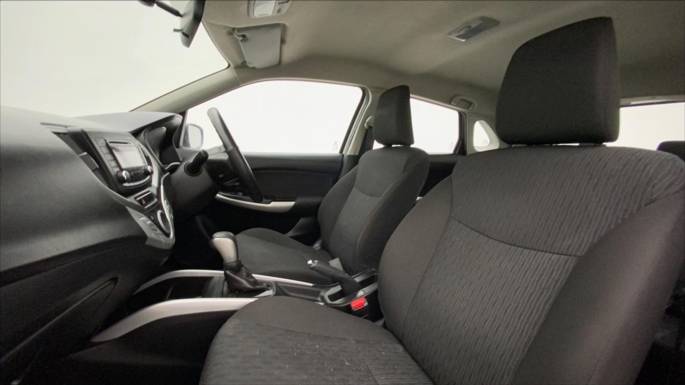 2017 Maruti Baleno DELTA CVT PETROL 1.2, Petrol, Automatic, 64,668 km, Right Side Front Door Cabin