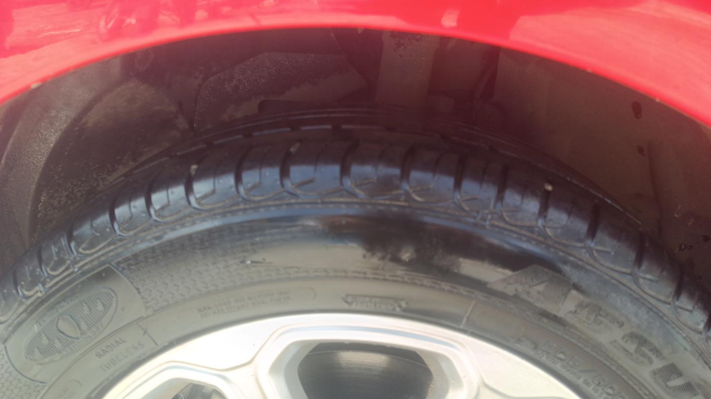 2018 Ford Ecosport TITANIUM + 1.5L DIESEL, Diesel, Manual, 80,941 km, Left Front Tyre Tread