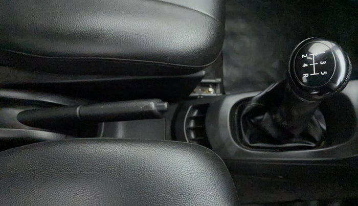 2015 Maruti Wagon R 1.0 LXI CNG, CNG, Manual, 36,732 km, Gear Lever
