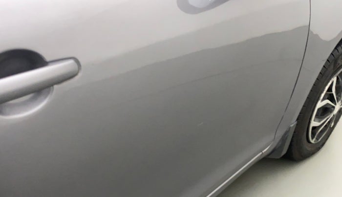 2013 Maruti Swift Dzire VXI, Petrol, Manual, 96,089 km, Driver-side door - Minor scratches