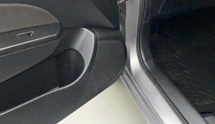 2013 Maruti Swift Dzire VXI, Petrol, Manual, 96,089 km, Infotainment system - Front speakers missing / not working