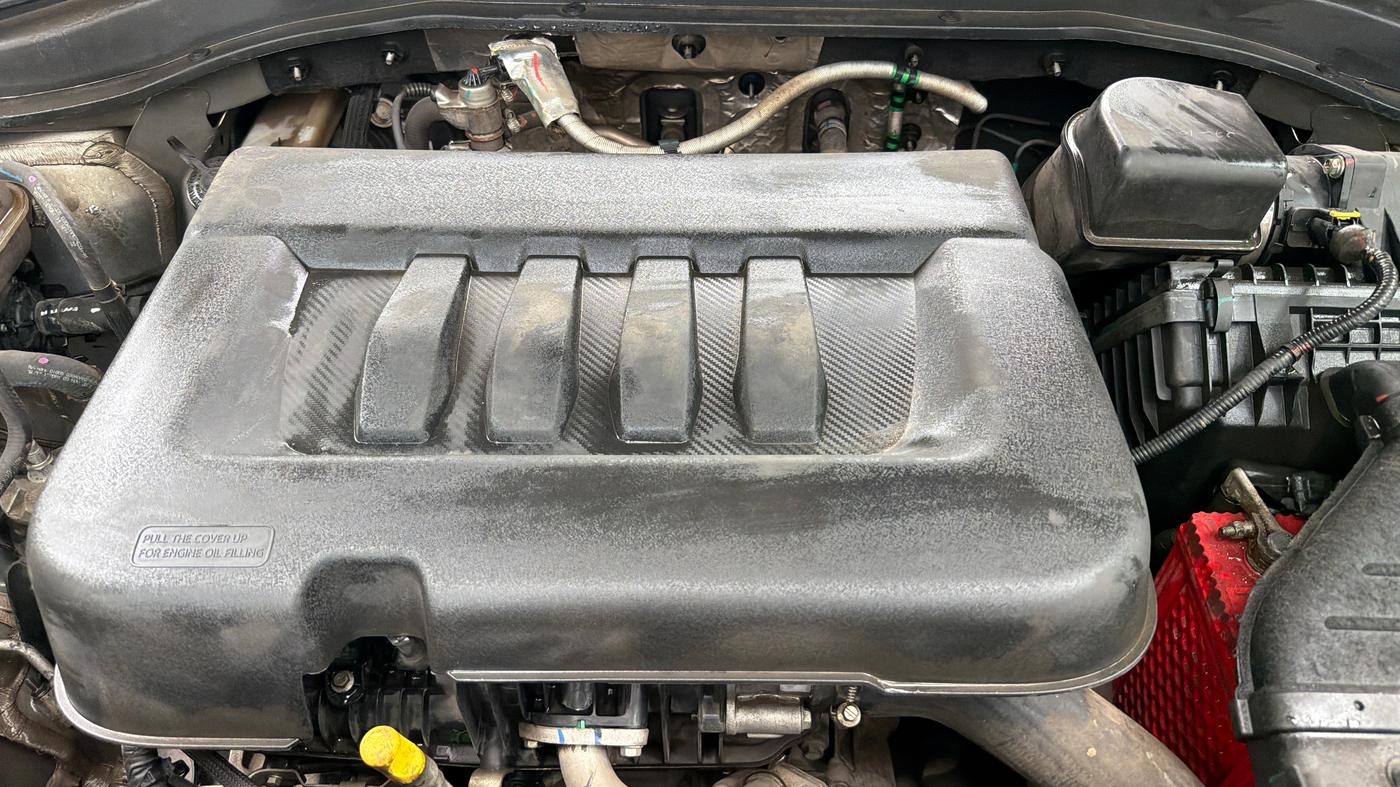 2022 Mahindra XUV700 AX 7 D AT 7 STR, Diesel, Automatic, 84,972 km, Engine View