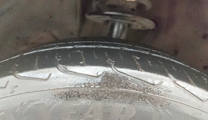 2023 Maruti FRONX ALPHA 1.0L TURBO 6 AT, Petrol, Automatic, 25,215 km, Left Front Tyre Tread