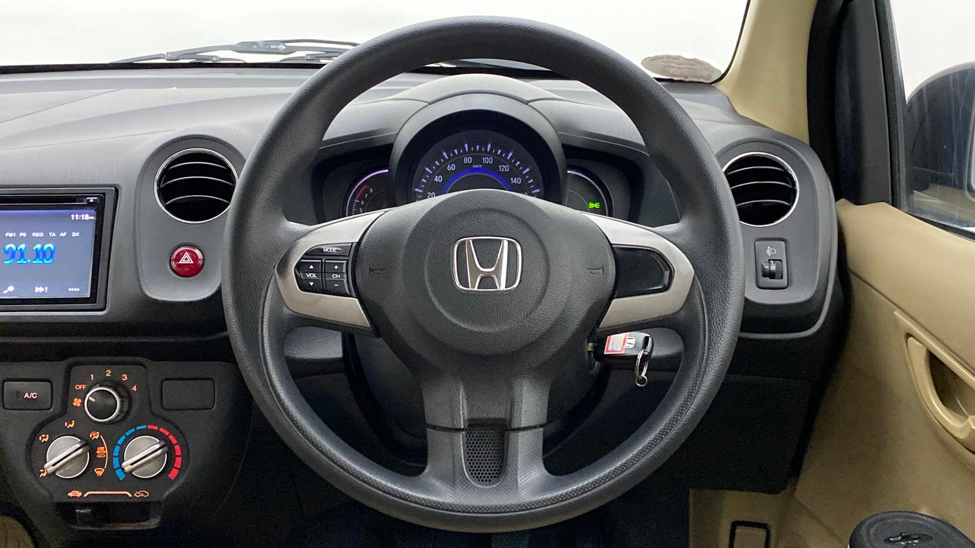 2015 Honda Amaze 1.2 SMT I VTEC, Petrol, Manual, 34,094 km, Steering Wheel Close Up