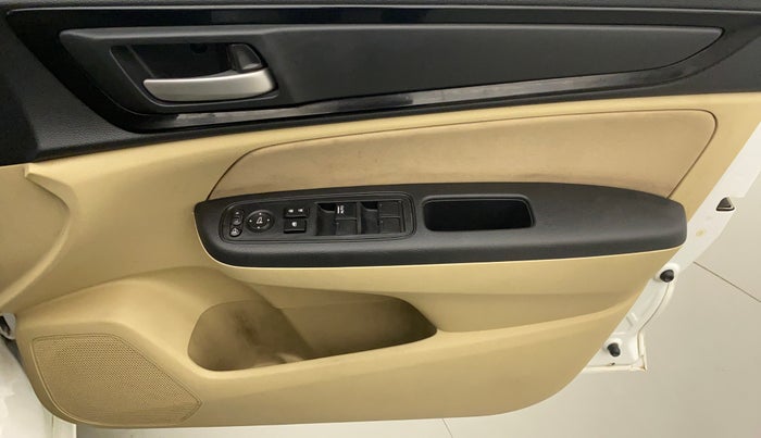 2019 Honda Amaze 1.2L I-VTEC V CVT, Petrol, Automatic, 15,781 km, Driver Side Door Panels Control