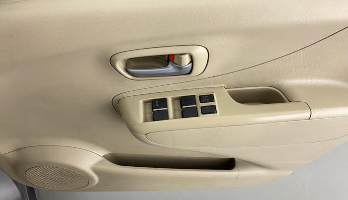 2013 Maruti A Star VXI ABS AT, Petrol, Automatic, 58,608 km, Driver Side Door Panels Control