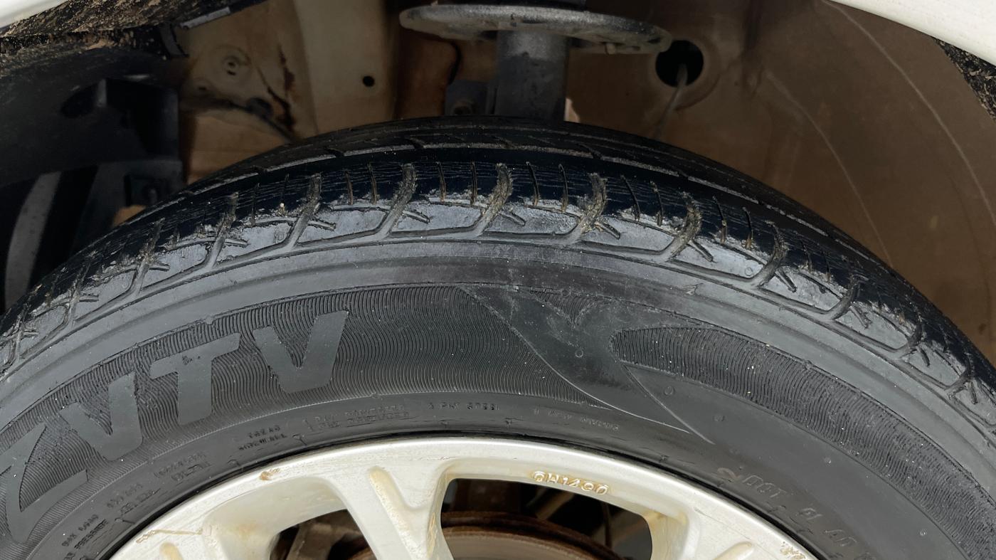 2018 Maruti Swift ZXI AMT, Petrol, Automatic, 59,177 km, Left Front Tyre Tread
