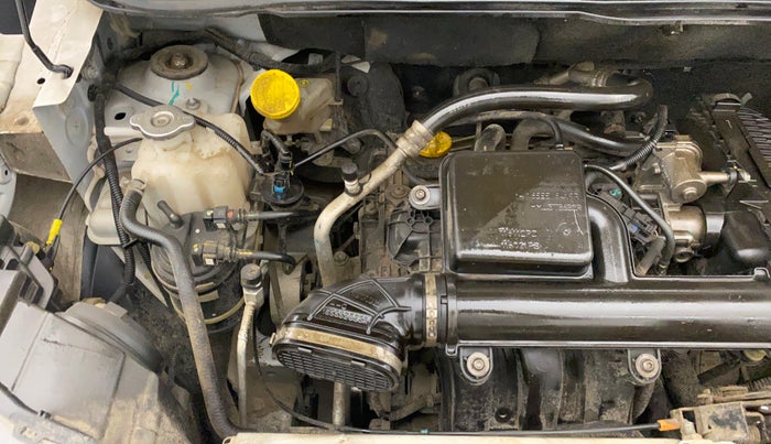 2020 Renault TRIBER RXZ AMT, Petrol, Automatic, 30,721 km, Engine View - Right