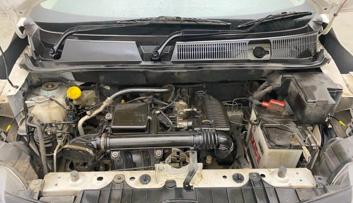 2020 Renault TRIBER RXZ AMT, Petrol, Automatic, 30,721 km, Engine View
