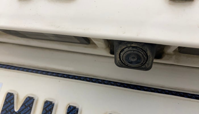 2020 Renault TRIBER RXZ AMT, Petrol, Automatic, 30,721 km, Parking Camera