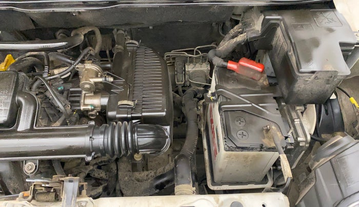 2020 Renault TRIBER RXZ AMT, Petrol, Automatic, 30,721 km, Engine View - Left