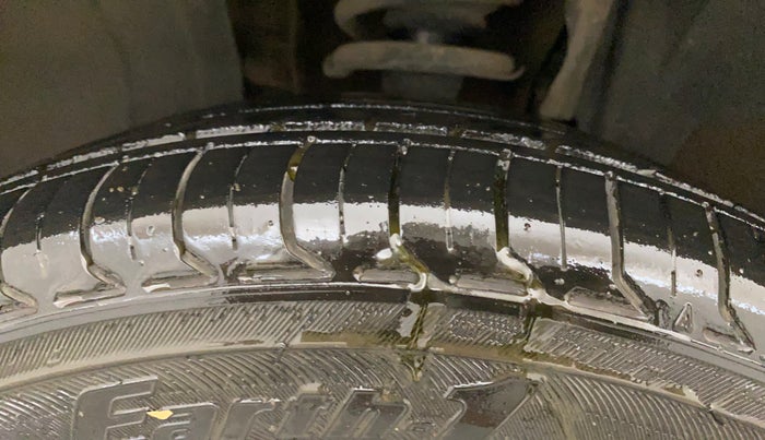 2020 Renault TRIBER RXZ AMT, Petrol, Automatic, 30,721 km, Left Front Tyre Tread