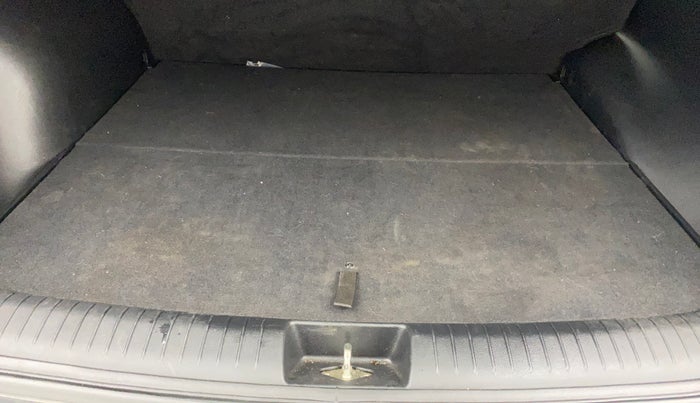 2018 Hyundai Creta SX (O) 1.6 PETROL, Petrol, Manual, 33,998 km, Boot Inside