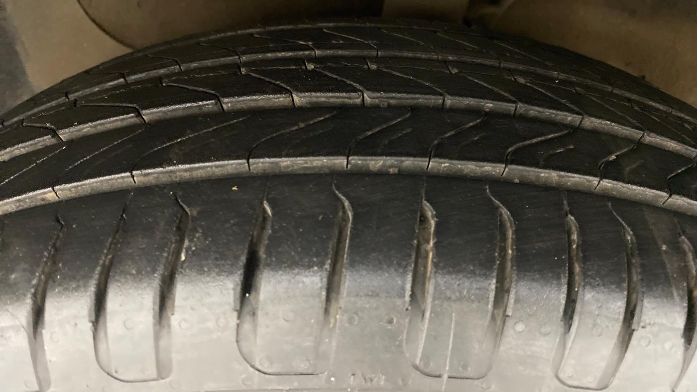 2015 Hyundai Creta 1.6 S, Petrol, Manual, 67,486 km, Left Front Tyre Tread