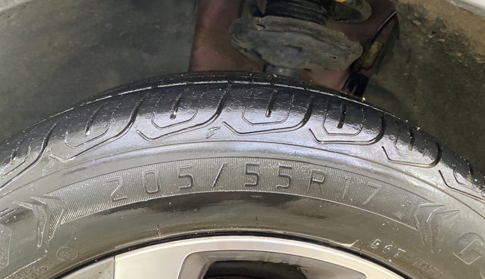 2021 Volkswagen TAIGUN TOPLINE 1.0 TSI MT, Petrol, Manual, 33,323 km, Left Front Tyre Tread