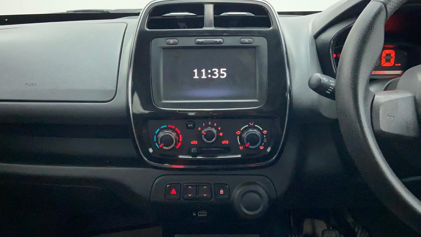2019 Renault Kwid 1.0 RXT Opt, Petrol, Manual, 31,559 km, Air Conditioner