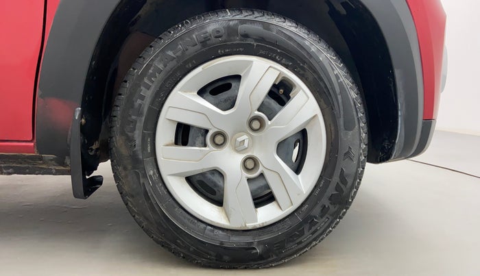 2019 Renault Kwid 1.0 RXT Opt, Petrol, Manual, 31,559 km, Right Front Tyre