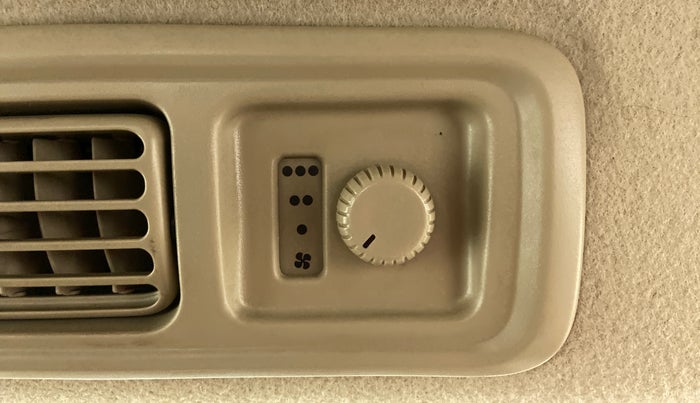 2014 Maruti Ertiga VXI, Petrol, Manual, 94,052 km, Rear AC Temperature Control