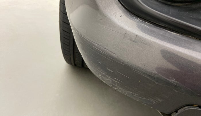 2014 Maruti Ertiga VXI, Petrol, Manual, 94,052 km, Front bumper - Minor scratches