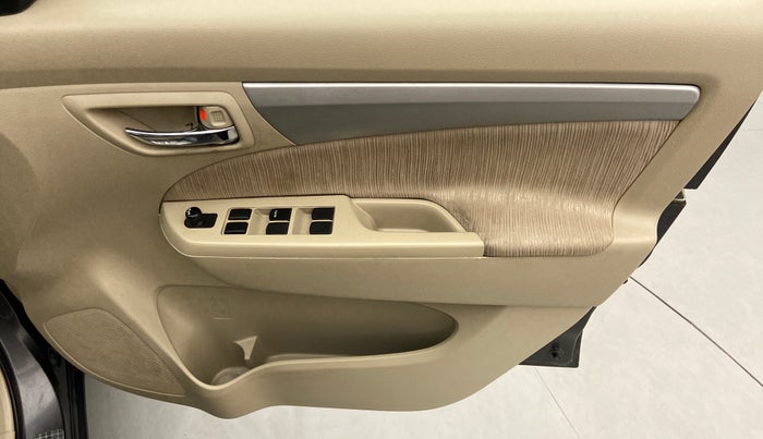2014 Maruti Ertiga VXI, Petrol, Manual, 94,052 km, Driver Side Door Panels Control