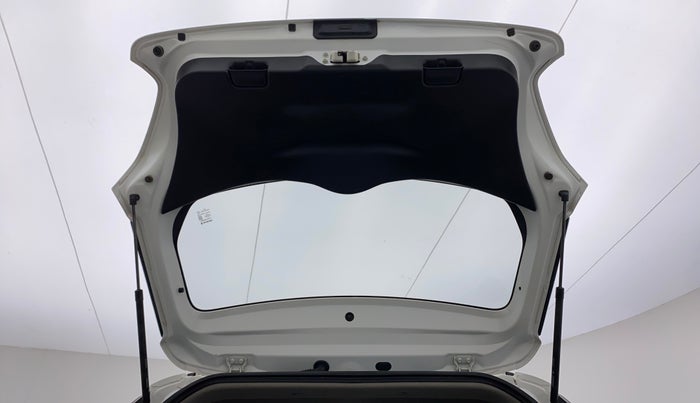 2020 Maruti Swift VXI, Petrol, Manual, 65,675 km, Boot Door Open