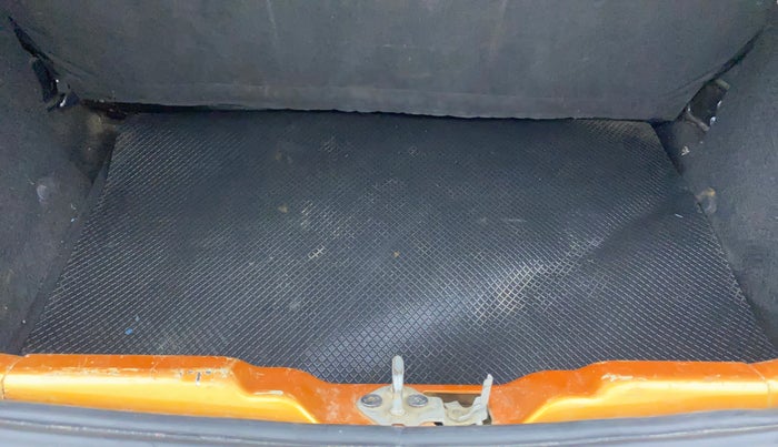 2018 Tata Tiago XZ PETROL, Petrol, Manual, 71,011 km, Boot Inside