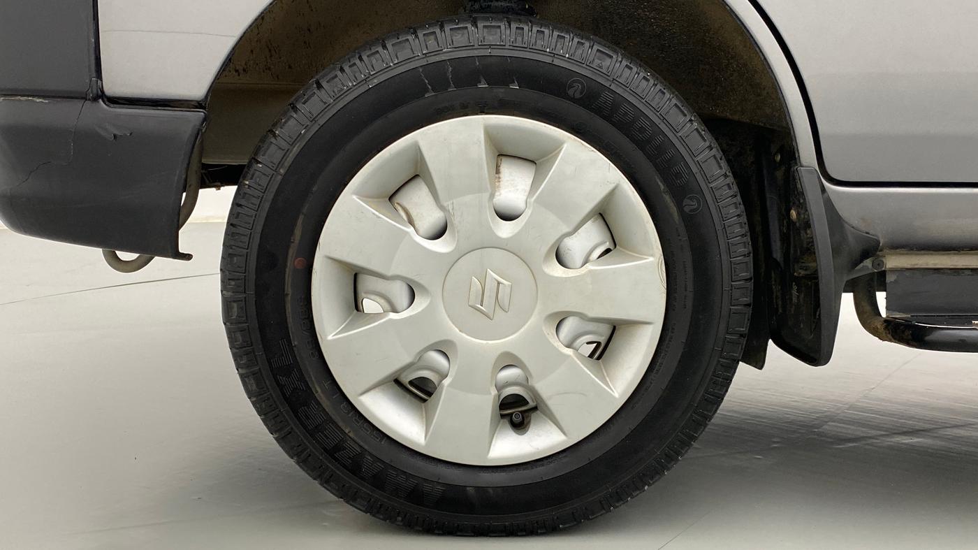 2021 Maruti Eeco 7 STR, Petrol, Manual, 16,020 km, Left Front Wheel