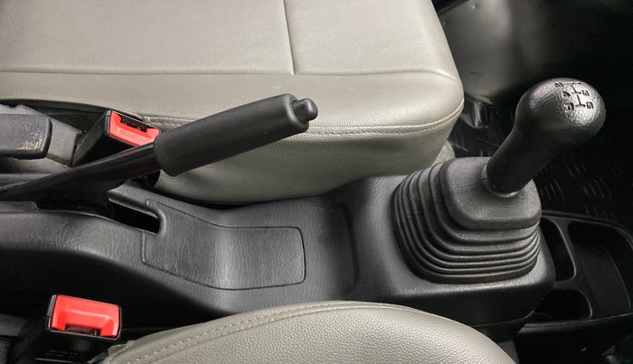 2021 Maruti Eeco 7 STR, Petrol, Manual, 16,020 km, Gear Lever