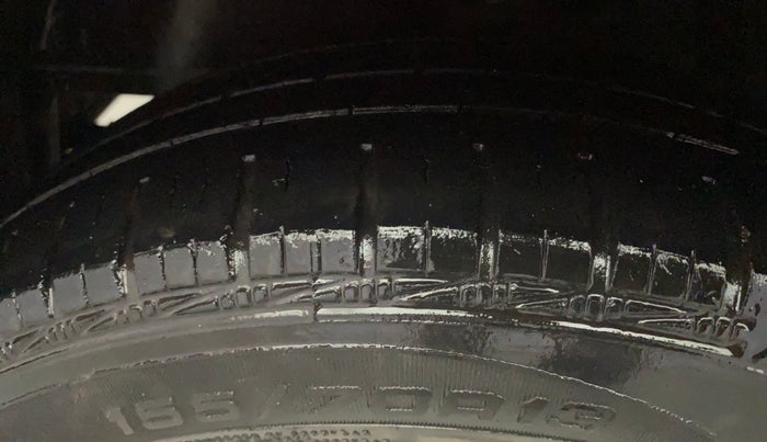 2018 Hyundai Eon ERA +, Petrol, Manual, 16,075 km, Left Front Tyre Tread