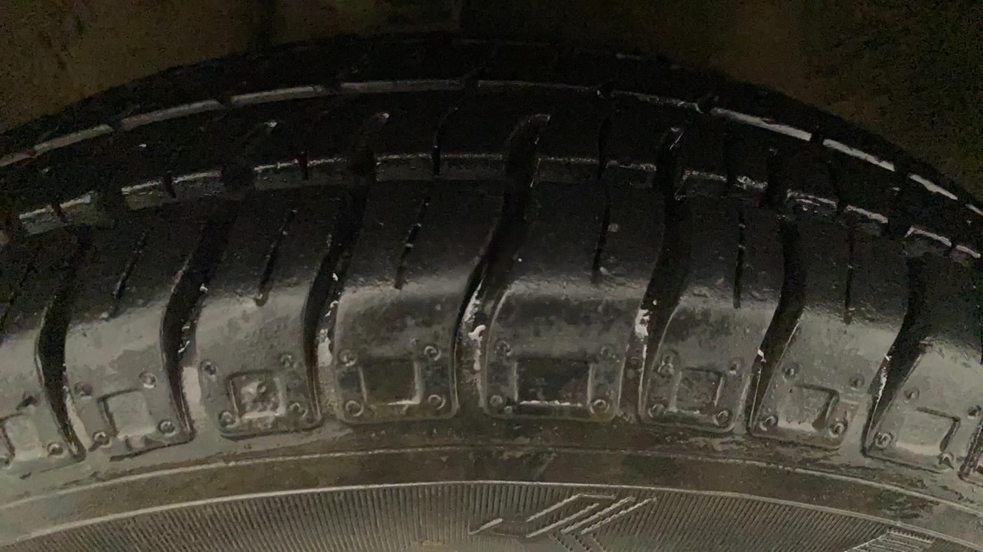 2014 Maruti Alto 800 LXI, Petrol, Manual, 48,615 km, Right Front Tyre Tread