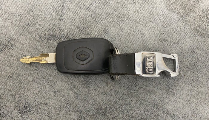 2015 Renault Kwid RXL, Petrol, Manual, 49,860 km, Key Close Up