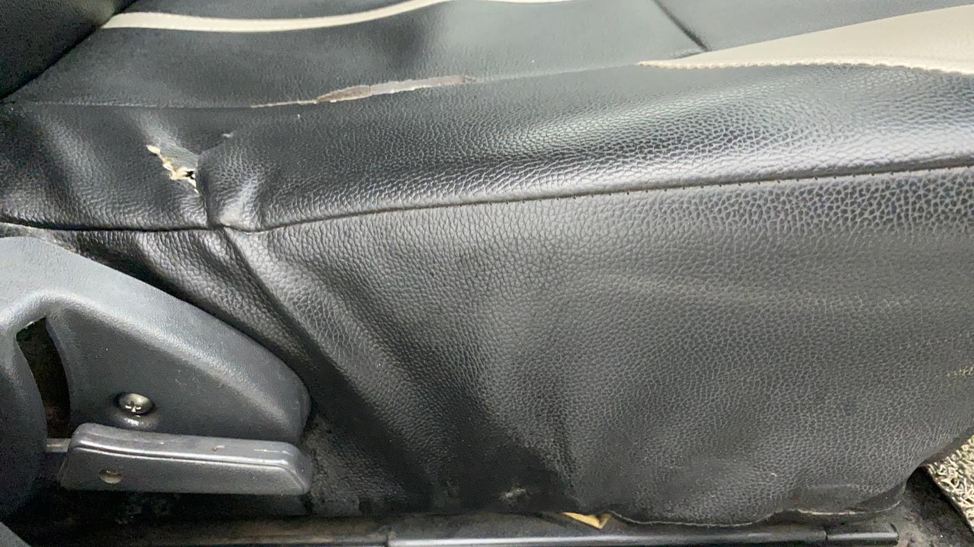 2016 Maruti Alto 800 LXI, Petrol, Manual, 46,716 km, Driver Side Adjustment Panel