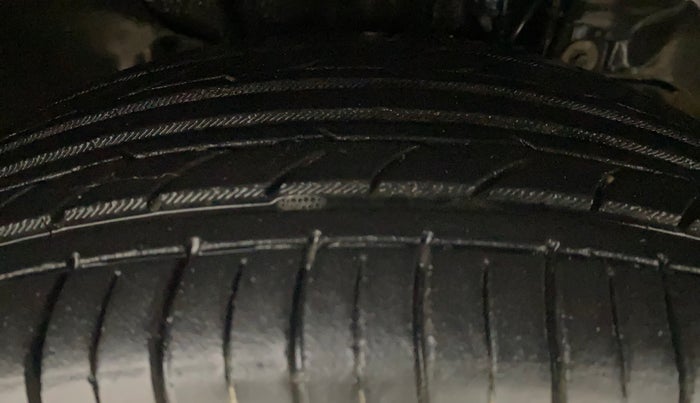 2019 Tata Tiago XZ PETROL, Petrol, Manual, 84,582 km, Right Front Tyre Tread