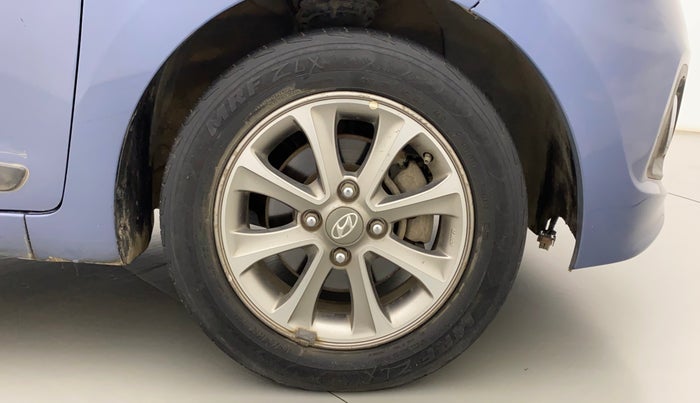 2015 Hyundai Grand i10 ASTA (O) 1.2 KAPPA VTVT, Petrol, Manual, 92,466 km, Right Front Wheel