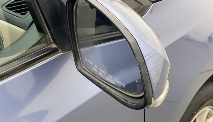 2015 Hyundai Grand i10 ASTA (O) 1.2 KAPPA VTVT, Petrol, Manual, 92,466 km, Right rear-view mirror - Cover has minor damage