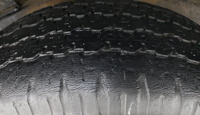 2016 Mahindra Thar CRDE 4X4 BS IV, Diesel, Manual, 47,712 km, Left Rear Tyre Tread