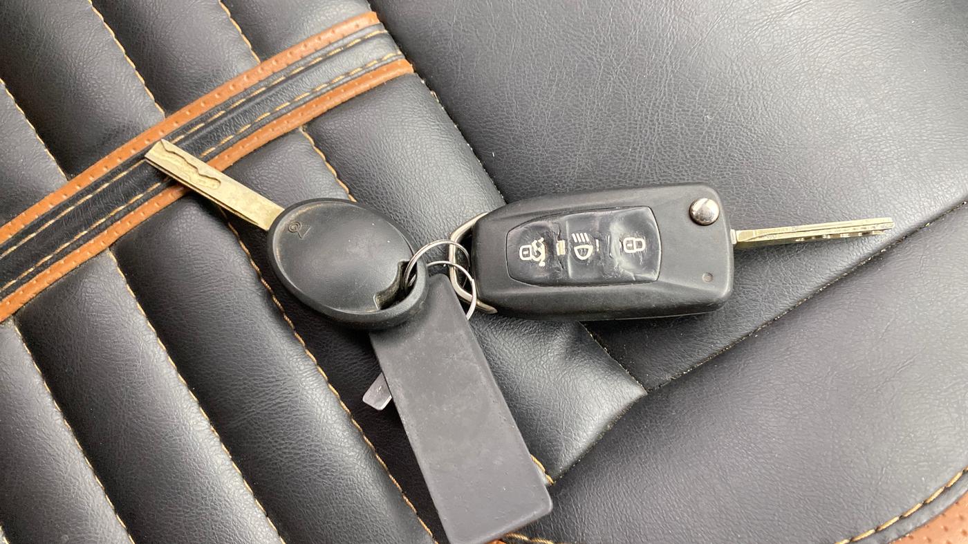 2020 Tata NEXON XZ PETROL, Petrol, Manual, 48,542 km, Key Close Up