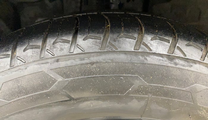 2018 Ford FREESTYLE TITANIUM 1.5 DIESEL, Diesel, Manual, 78,288 km, Left Front Tyre Tread