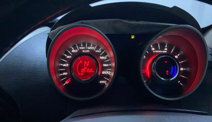 2014 Mahindra XUV500 W8, Diesel, Manual, 85,083 km, Odometer Image