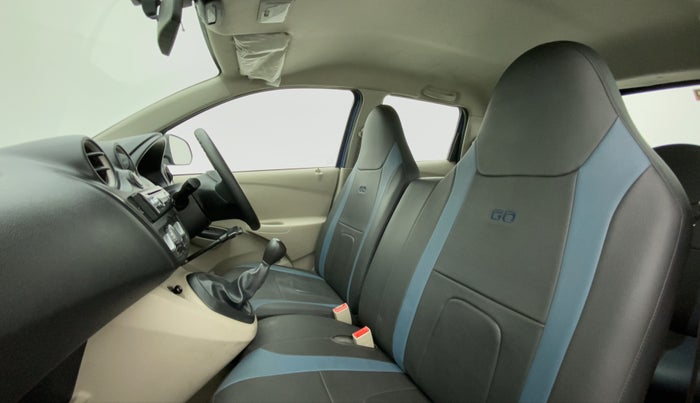 2017 Datsun Go T, Petrol, Manual, 13,433 km, Right Side Front Door Cabin